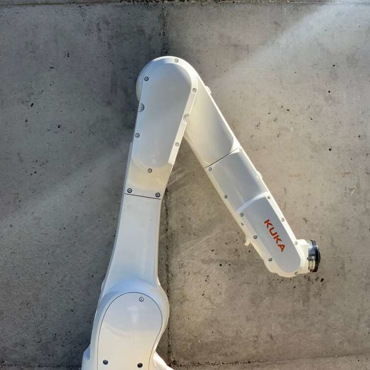 6 Axis Kuka Robotic Arm KR 10 R1100-2 พร้อม CNGBS Robot Quick Changer ...