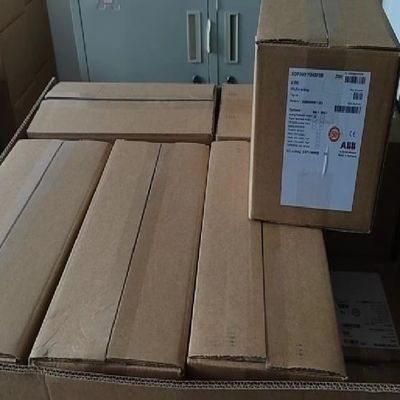 เครื่องตั้งตําแหน่งวาล์วควบคุม ABB V18345-001 เครื่องตั้งตําแหน่งดิจิตอล และ Fisher 67CFR Regulator