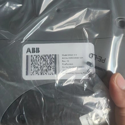หุ่นยนต์อะไหล่สอนจี้ DSQC 679 3HAC028357 สำหรับหุ่นยนต์ ABB อุตสาหกรรม
