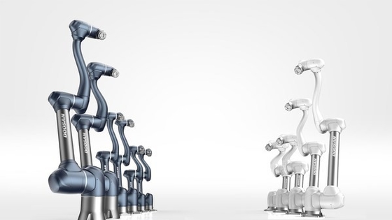 แขนหุ่นยนต์ Doosan Cobot A0912 พร้อมกริปเปอร์หุ่นยนต์ Onrobot สำหรับวางพาเลทและประกอบหุ่นยนต์