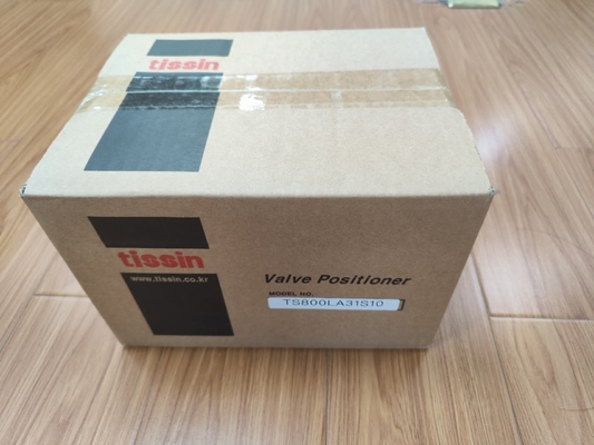 วาล์วควบคุมไฟฟ้าพร้อม Fisher DVC6200 Valve Positioner และ Fairchild Explosion Proof Transducer TXI7800 Volume Boos