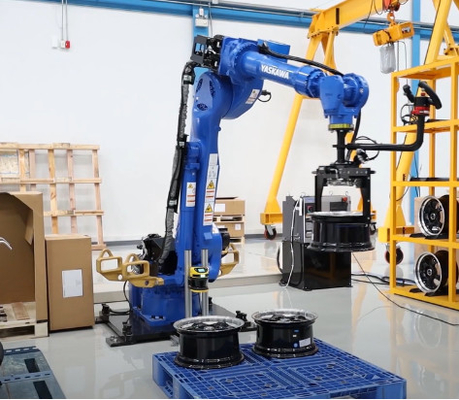 แขนหุ่นยนต์ Yaskawa ที่มีประสิทธิภาพในการจัดการน้ำหนักบรรทุกสูง 180 กก. อุตสาหกรรม 6 แกน GP180