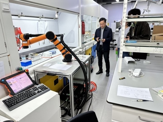 แพ็คเกจท่อ CNBS สำหรับ Cobot UR Hans Jaka Aubo Arm Protect Cable Robotic Dress Packs