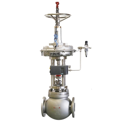Masoneilan SVI3 ตัวกำหนดตำแหน่งวาล์วควบคุมการไหล BR400 Volume Booster Fisher 67CFR Filter Regulator