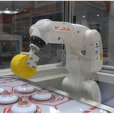 Kuka Robotic Arm 6 Axis KR 6 R900-2 พร้อม CNGBS โรบอต จับมือสําหรับ โรบอตที่เลือกและวางโดยอัตโนมัติ