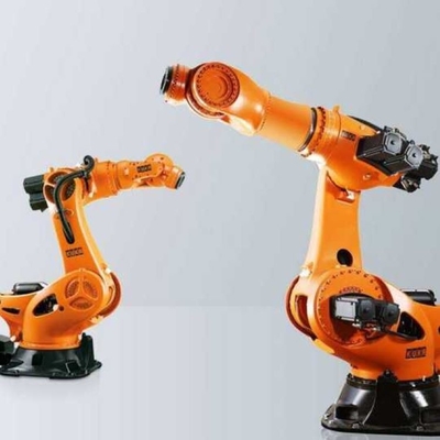 6 Axis Robotic Arm KR 20 R1810 กับ CNGBS หุ่นยนต์ Dress Pack สําหรับการจัดการเป็นหุ่นยนต์อุตสาหกรรม Kuka