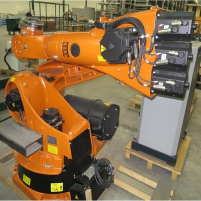 Kuka 6 Axis Handling Robotic Arm KR 240 R3330 พร้อม CNGBS Robot Guide Rail สําหรับการจัดการหุ่นยนต์