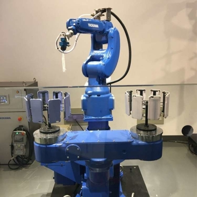 การทาสีรถยนต์ แขนหุ่นยนต์ 6 แกน Yaskawa MPX1150 พร้อม CNGBS หุ่นยนต์ จับสําหรับการทาสีหุ่นยนต์ผนัง