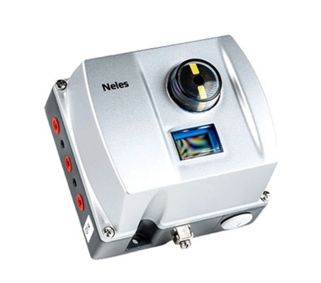 วาล์วควบคุมจีน พร้อม Neles วาล์วตําแหน่ง ND9000 และ actuator pneumatic