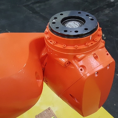 KUKA KR 70 R2100 จาก 6 แกน โรบอตอุตสาหกรรมกับ KUKA KRC4 ตู้สําหรับการจัดการวัสดุ
