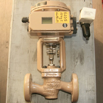 ซัมสัน 3241 วาล์วควบคุมและ 3271-750 ตารางเซนติเมตร ปูนิเมติก actuator กับ 3730-4 วาล์วตําแหน่ง