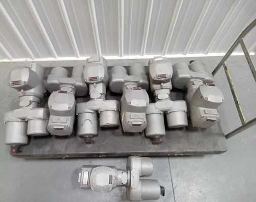 AUMA SA 07.2 ถึง 16.2 SAREx 25.1 ถึง 40.1 เครื่องขับเคลื่อนหลายรอบที่มี AUMATIC AC 01.2 หน่วยควบคุมที่บูรณาการ เครื่องขับเคลื่อนวาล์วไฟฟ้า