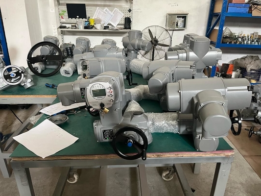 จําหน่ายสินค้า Auma Multi-Turn Valve Actuator SA 07.2 SA07.6 SA10.2 SA14.2 SA16.2 SA 14.6 เครื่องขับเคลื่อนไฟฟ้าที่มีวาล์วควบคุมจากจีน