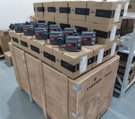 วาล์วควบคุมแบบดิจิตอลแบบนิวแมติกของจีนพร้อมตัวกำหนดตำแหน่งวาล์ว Fisher DVC6200 พร้อมตัวควบคุมตัวกรอง 67CFR