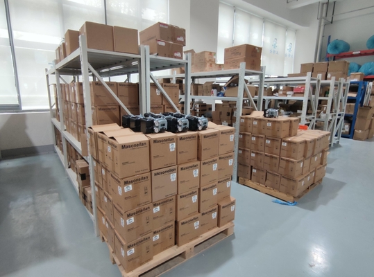วาล์วควบคุมการไหลแบบนิวเมติกของจีน ปรับแต่งได้ Masoneilan SVI1000 Valve Positioner BR400 Booster Relay 78-40 Air Filter Regulator