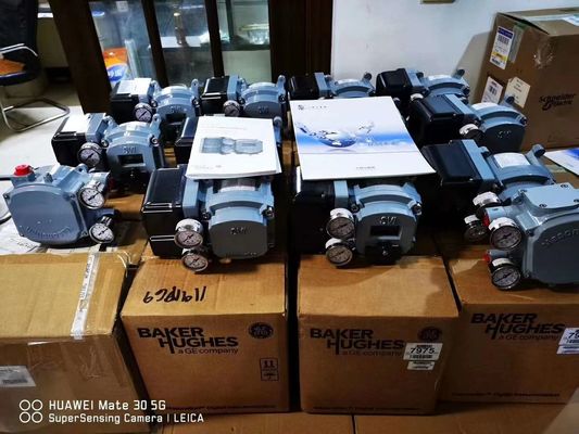 วาล์วควบคุมแบบลูกโลก Masoneilan SVI2 พร้อมตัวกำหนดตำแหน่ง 3/4-8" แบบนิวเมติก