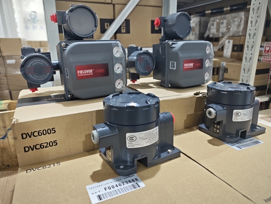 วาล์วควบคุมนิวเมติกของจีน พร้อมตัวควบคุมวาล์ว Fisher DVC6205+DVC6215 เซ็นเซอร์ระยะไกลแบบแยกส่วน