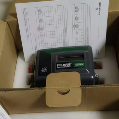 ตัวควบคุมตำแหน่งวาล์ว Fisher DVC2000 HART พร้อมตัวควบคุมแรงดัน 67DFR