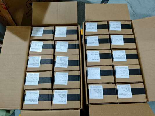 วาล์วควบคุมอากาศจีนที่มี Fisher DVC2000 VALVE POSITIONER และ 67CFR-226/237/239/600/601 กําหนดการกรองในคลัง