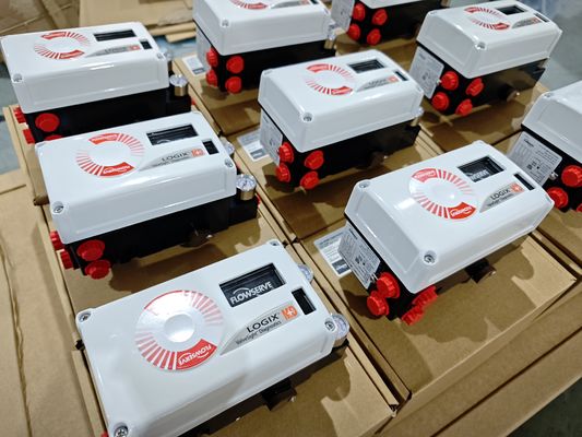 วาล์วควบคุมนิวเมติกและตัวควบคุม Fisher ของใหม่และ FLOWSERVE 3200MD 520MD 3800MD Valve Positioner