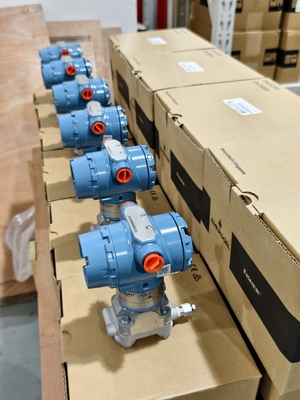 เครื่องส่งสัญญาณแรงดัน Rosemount 3051 137.89 บาร์ IP65 สแตนเลส