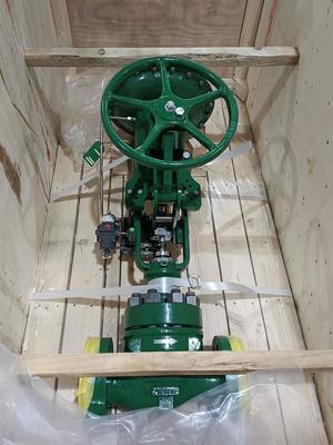 วาล์วควบคุม Fisher DVC6200 และวาล์วโซเลโนอิด Asco และชิ้นส่วนของวาล์วอื่น ๆ ในคลังเพื่อขาย