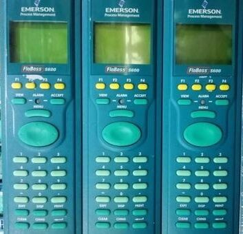 คอมพิวเตอร์การวัดน้ํามันและก๊าซ Emerson FloBoss 600+ คอมพิวเตอร์การไหลที่ติดตั้งบนแผ่นสําหรับการใช้งานหลายสายหลายสถานี