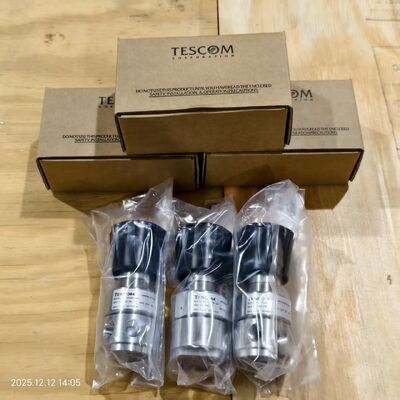 Tescom Regulator ตัวกำหนดตำแหน่งวาล์วนิวแมติก 44 2200 Series ตัวควบคุมความดัน