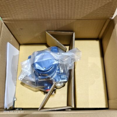 Azbil AVP307 Digital Pneumatic Valve Positioner with HART Communication Microprocessor Control and IP66 Protection