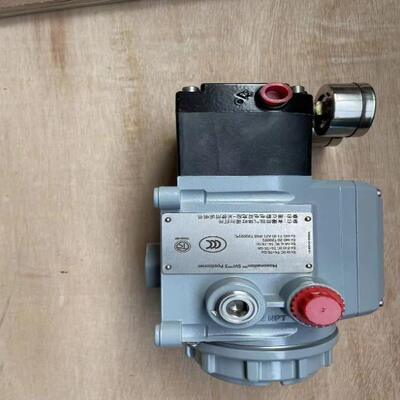 Masoneilan SVI3 เครื่องวางตําแหน่งวาล์วดิจิตอลใหม่ SVI3-21111112 SV13-21111212 SV13-21121112 สต็อค ซัพพลาย