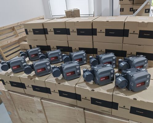 เครื่องควบคุมวาล์วดิจิตอล Fisher DVC6200 พร้อมการสื่อสาร HART และสัญญาณควบคุม 4-20mA ในกระเป๋า aluminium alloy