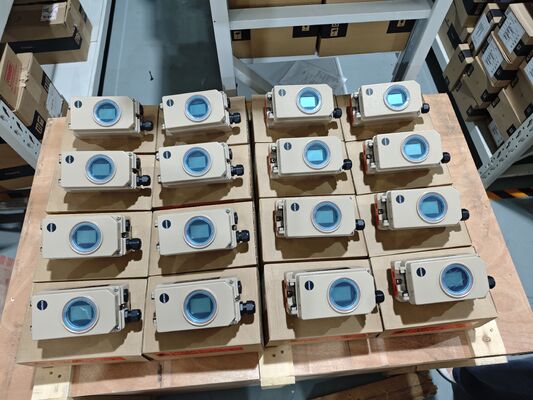 Samson 3730-3 Smart Electropneumatic Positioner with HART Communication and EXPERTplus Diagnostics for Pneumatic Actuators