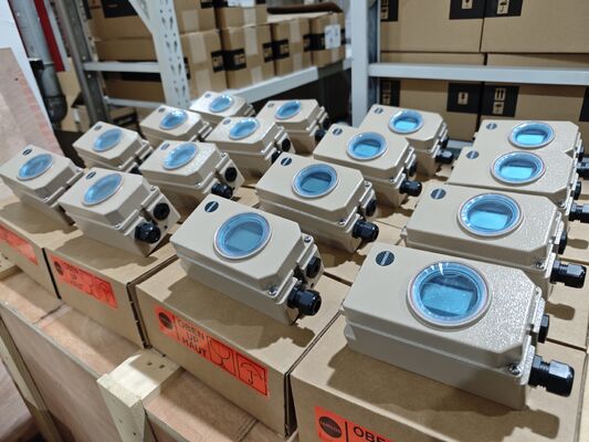 HART Electropneumatic Positioner สำหรับบริการควบคุมแบบวาล์วปีกผีเสื้อพร้อมโครงเรือน Positioner วาล์วสแตนเลส