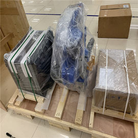 หุ่นยนต์เชื่อมอาร์คแบบ 6 แกน Yaskawa Motoman AR1440 ให้ประสิทธิภาพที่รวดเร็วและแม่นยำด้วยตัวควบคุมหุ่นยนต์ YRC1000