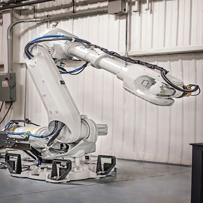 ABB IRB6700 6 แกนประกอบแขนหุ่นยนต์อุตสาหกรรมขัดหยิบเชื่อมหุ่นยนต์เชื่อมและน้ำหนักบรรทุก 155 กก. ถึง 2850 มม.