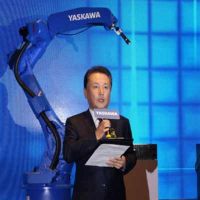 แขนหุ่นยนต์อุตสาหกรรม 6 แกนขนาดใหญ่ Motoman GP180 สำหรับ Robot Palletizer