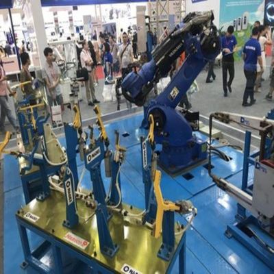 ประกอบแขนหุ่นยนต์ 6 แกน Motoman GP180 พร้อมแขนหุ่นยนต์อุตสาหกรรม