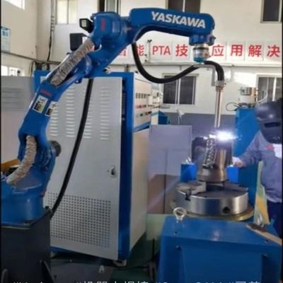 6 Aixs แขนหุ่นยนต์ CNC ของ Motoman GP110 พร้อมน้ำหนักบรรทุก 110KG สำหรับอุปกรณ์ขนถ่ายวัสดุ