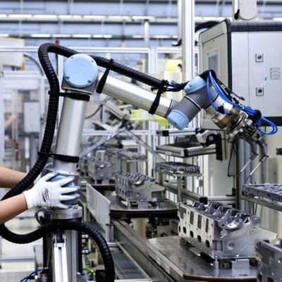 UR Robot UR10e 6 Axis แขนหุ่นยนต์สําหรับเต้นรําและอัตโนมัติ การจัดการเป็นหุ่นยนต์ร่วมมือ
