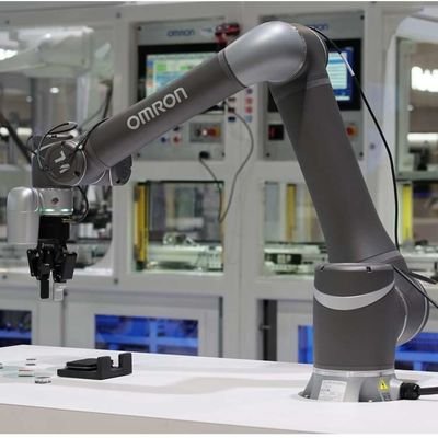 แขนกลหุ่นยนต์ 6 แกน OMRON TM14M พร้อมหุ่นยนต์จัดการกล้องเสมือนเป็น Cobot