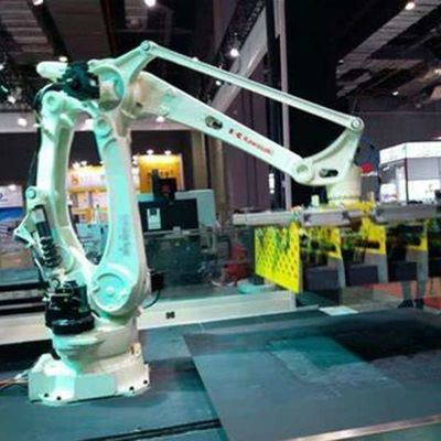 Robotic Arm Manipulator CP700L Payload 700kg สำหรับหุ่นยนต์อุตสาหกรรมที่วางพาเลท