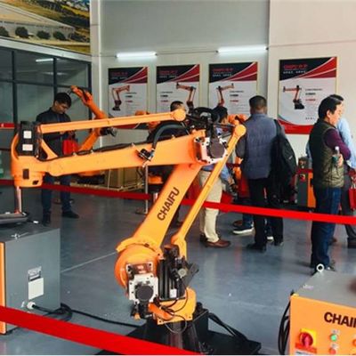 จิตรกรรมแขนหุ่นยนต์ 6 แกน SF10-K2032 สำหรับหุ่นยนต์พ่นสีรถยนต์เป็นหุ่นยนต์ทาสี