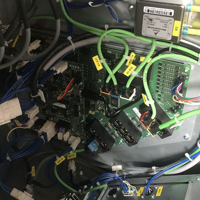 บอร์ด KUKA CCU 00-235-627 เป็นมาเธอร์บอร์ด CIB + PMB ของโมดูลวงจรความปลอดภัยของอุปกรณ์เสริมหุ่นยนต์ KUKA